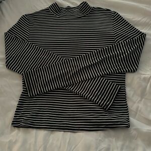 Striped long sleeve stretchy shirt